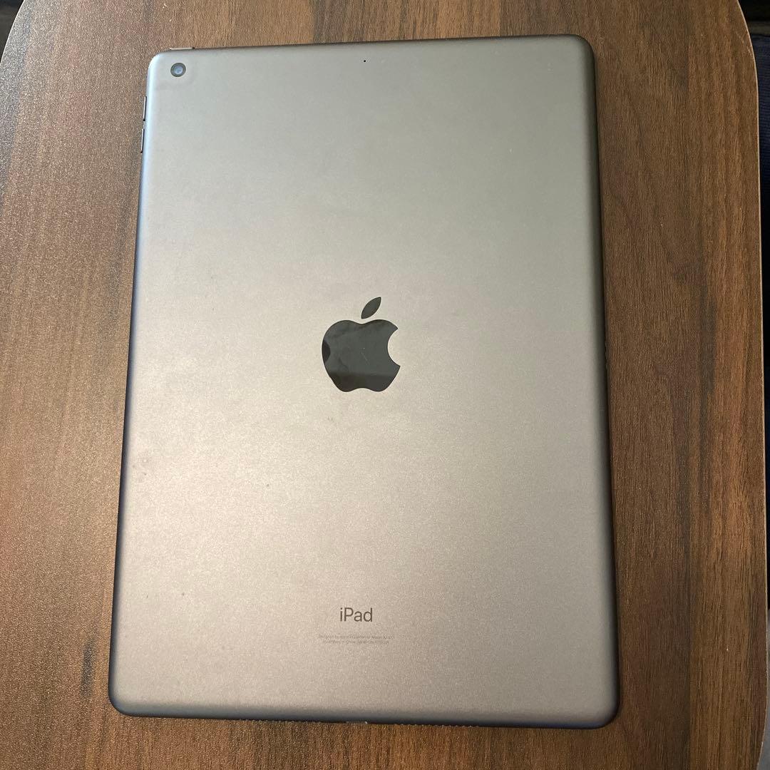 iPad 第9世代　傷や汚れなし