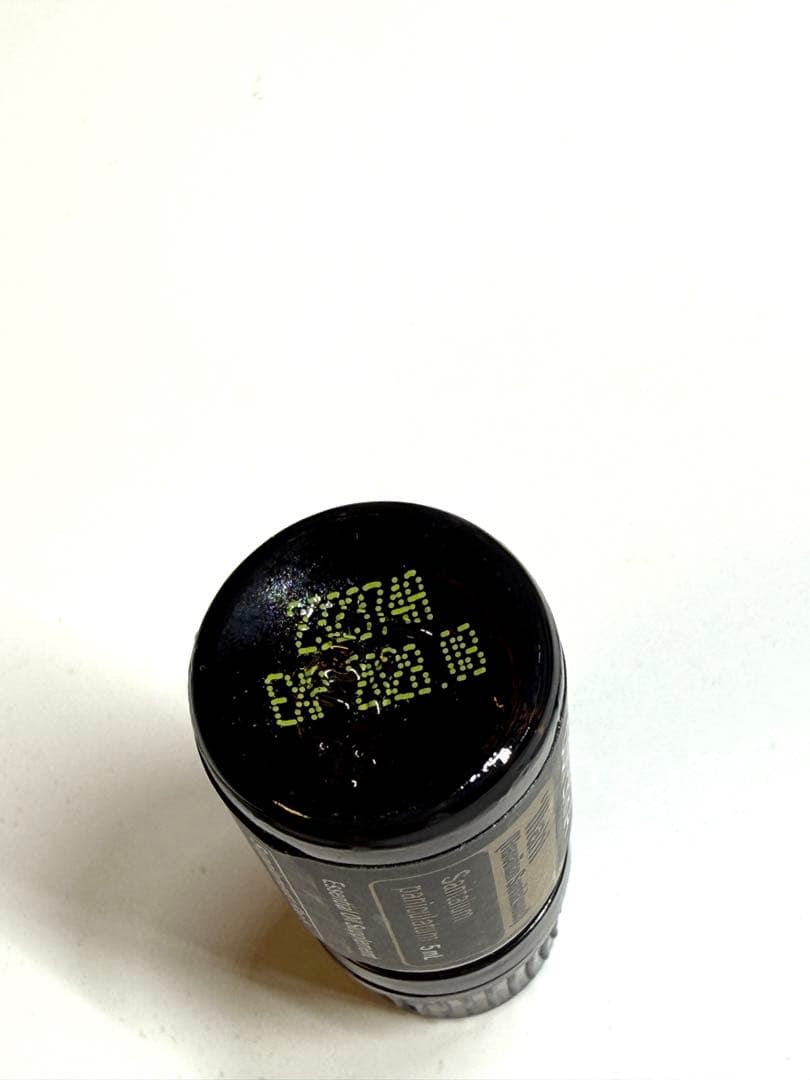 doTERRA ドテラ　lliahi ハワイアンサンダルウッド5ml 新品未開封