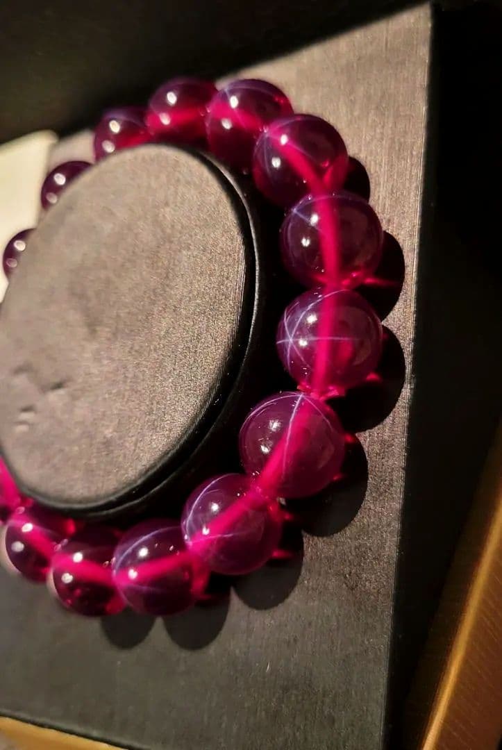 ！！高品質！！真赤のスタールビーブレスレット合成♡贅沢12mm玉♡内径約16cm