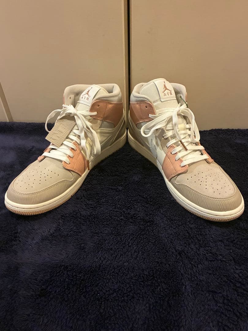 美品NIKE エアージョーダン1 MID MILAN ベージュ 28.5 箱付き