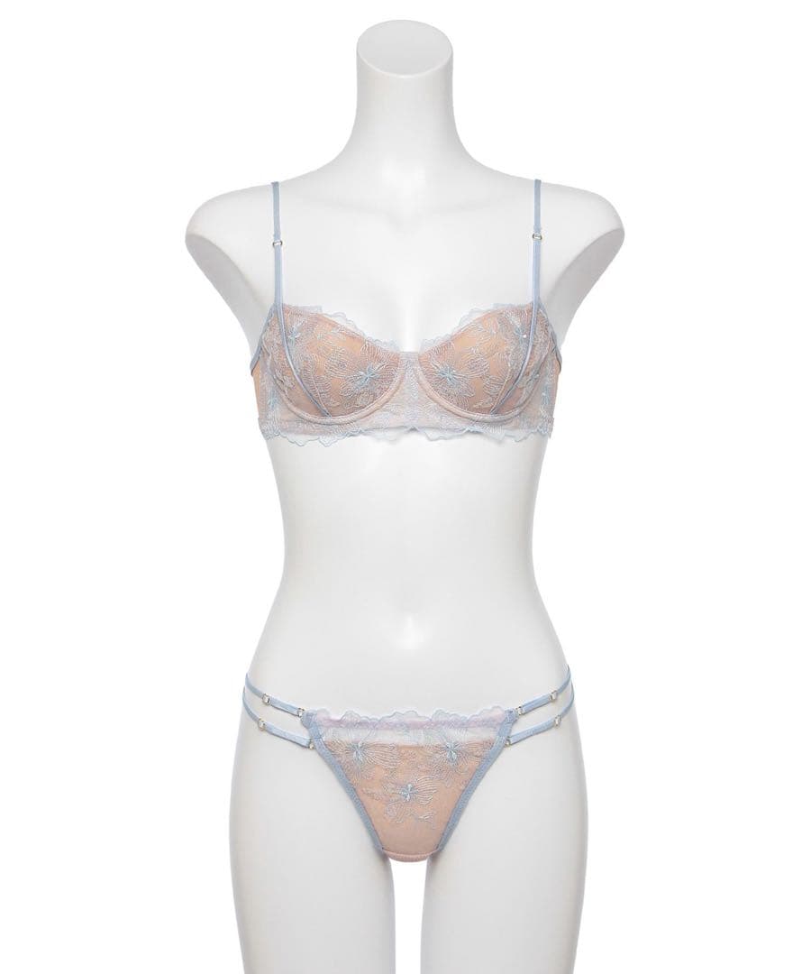 ラヴィジュール MINAMOコラボ グロウレース ショーツセット blue M