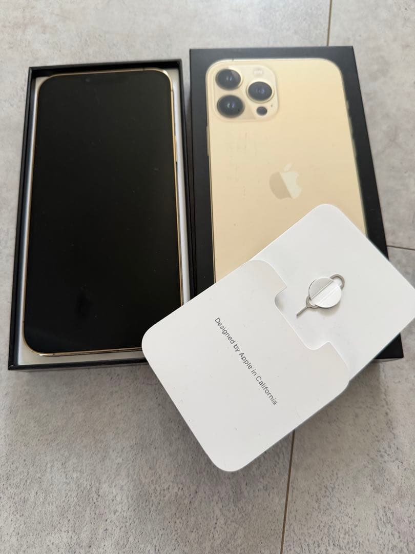 Apple iPhone 13 pro max 256GB ゴールド