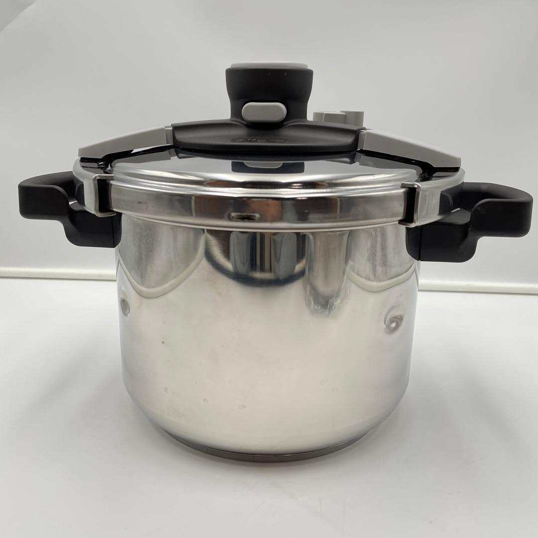 美品 T-fal 圧力鍋 クリプソ プルミエ 6L ワンタッチ開閉