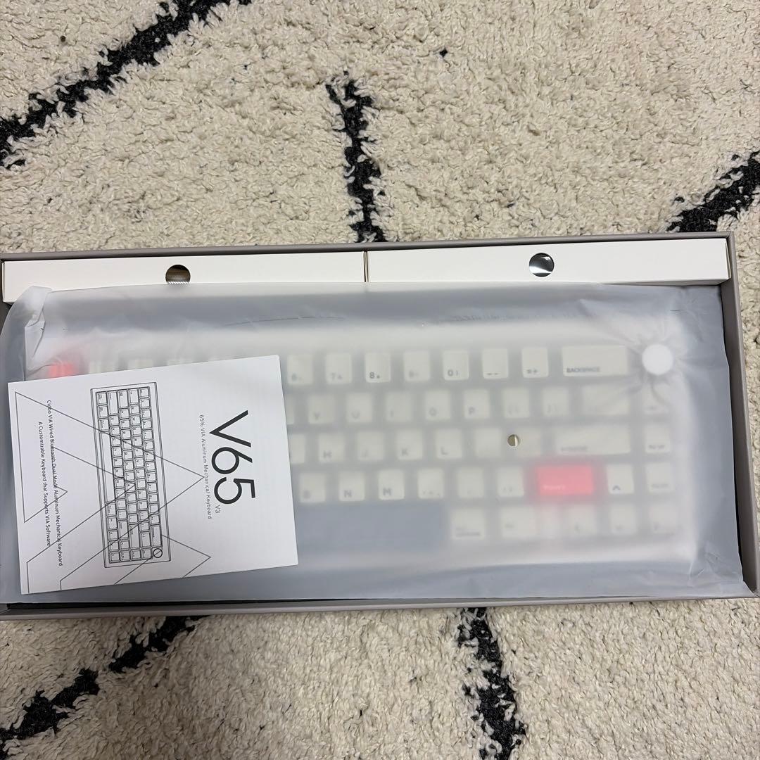 V65 65% VIA アルミニウムメカニカルキーボード