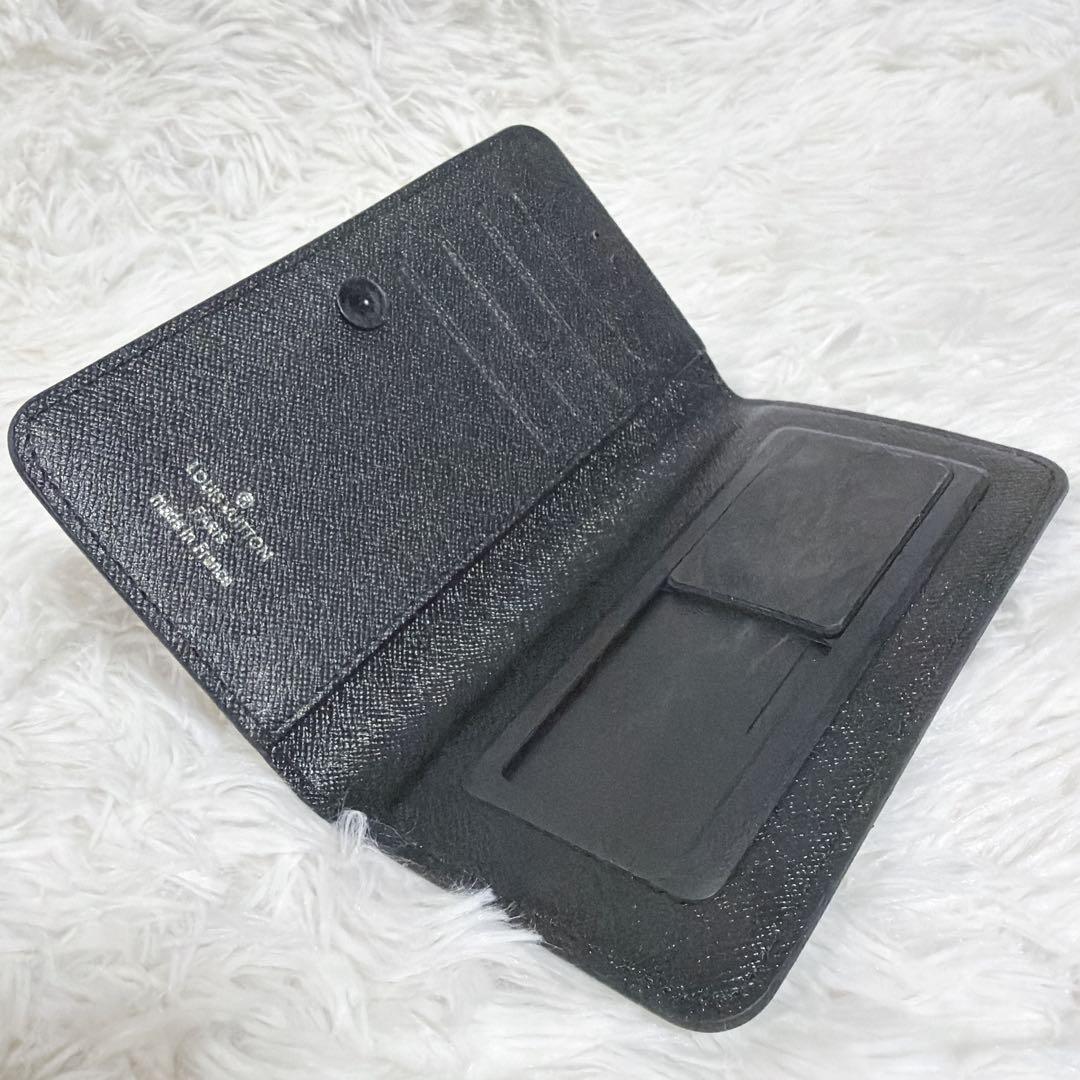 【未使用】Louis Vuitton グレー 手帳型ケース