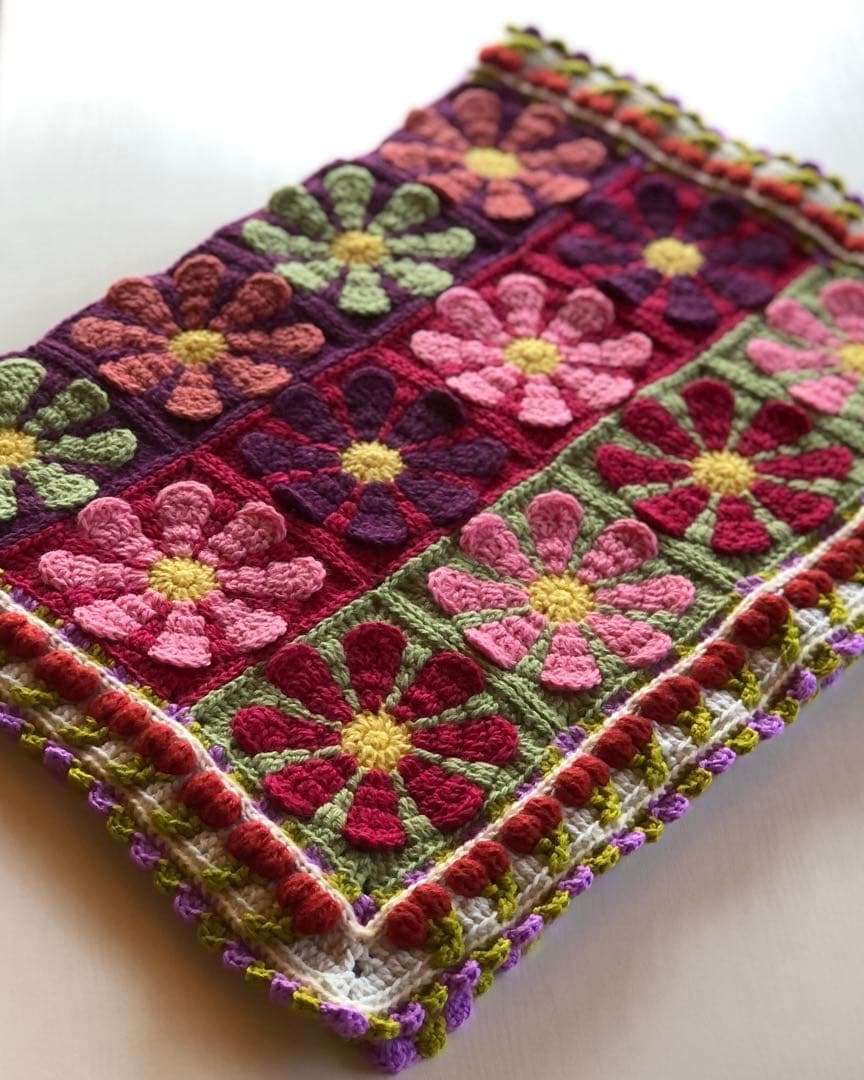 花柄かぎ針編みインテリア 編み物ブランケット