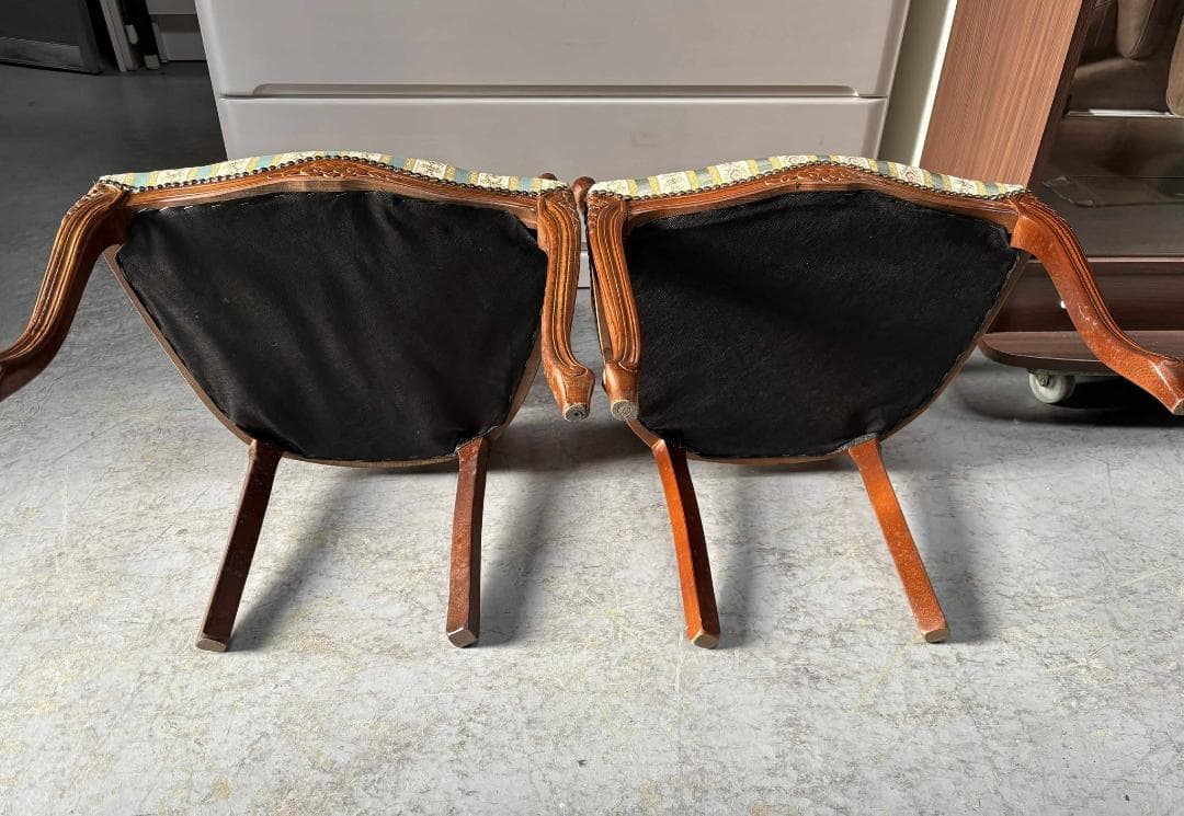 みーちゃんイタリア製 クラシックな緑とクリームストライプ 2脚椅子55cm