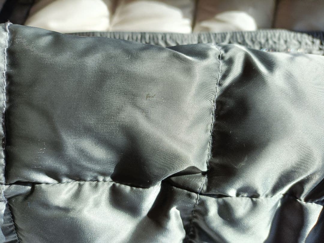 さいとうPRADA グレー グリーン ダウンジャケットファー38