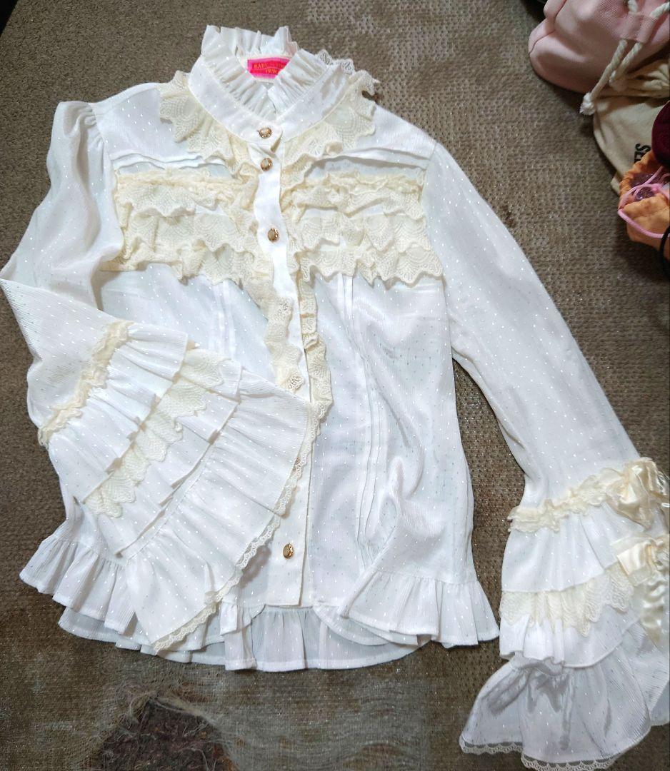 BABY THE STARS SHINE BRIGHT 生成りレースの白ブラウス