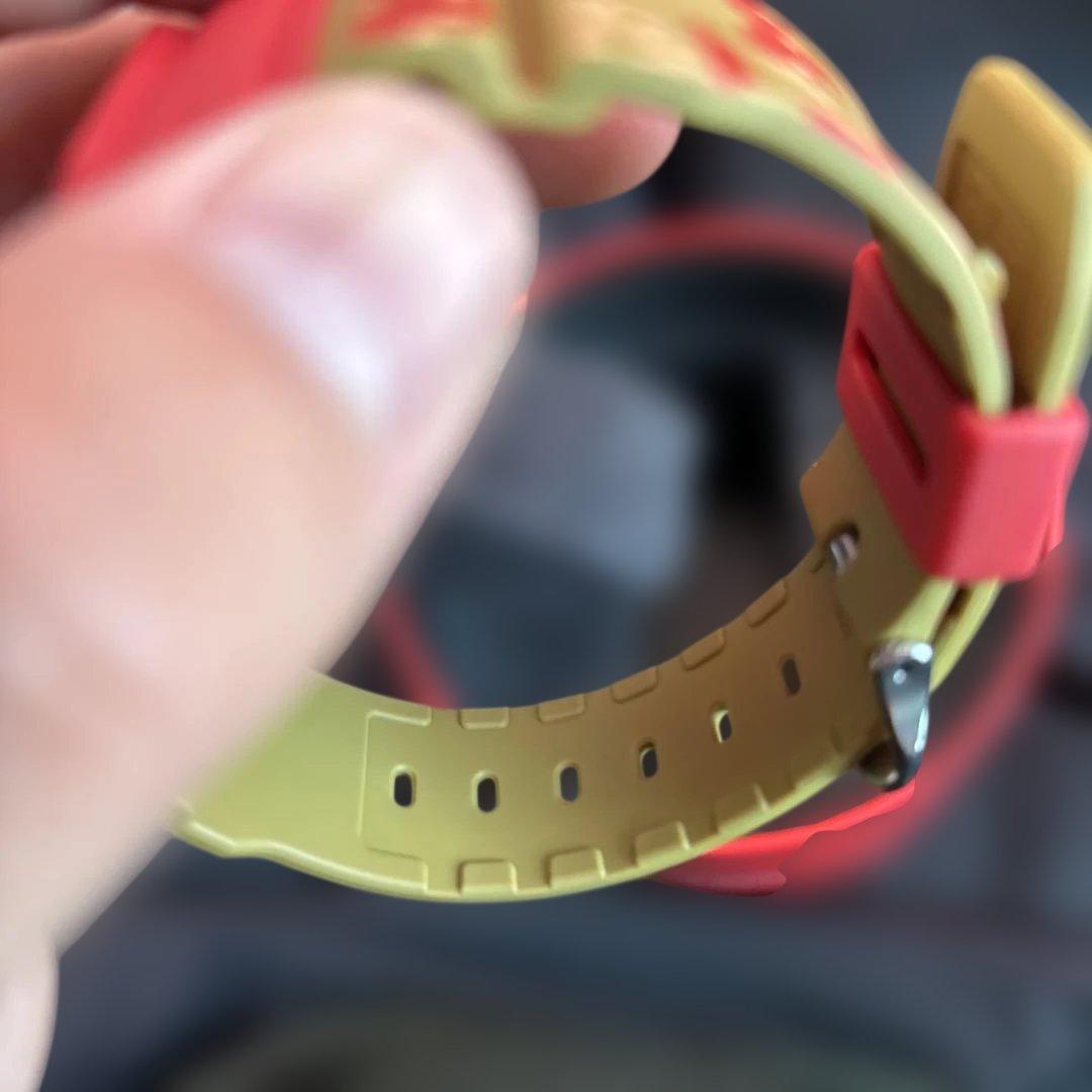 最安値‼️マリオコラボG-SHOCK腕時計