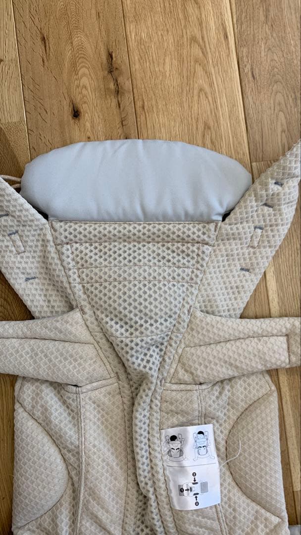 エルゴベビーOMNI Breeze (オムニブリーズ) サンドベージュ抱っこ紐