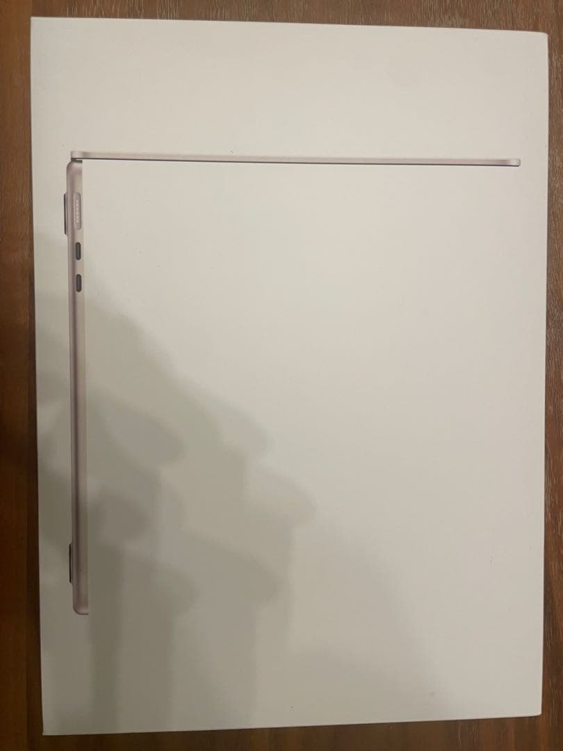 MacBook Airスターライト メモリ8GB ストレージ256GB