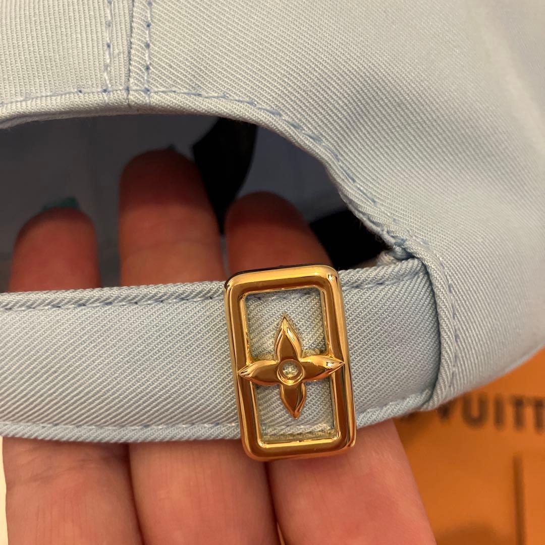 新品❣️ルイヴィトンキャップ❣️水色 可愛い❣️