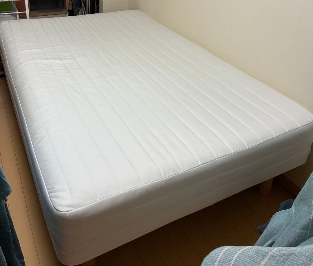 送料込み　クリーニング済　無印良品　脚付きマットレス ポケットコイル　セミダブル