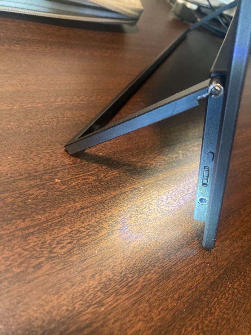 kksmart モバイルモニター 15.6インチ