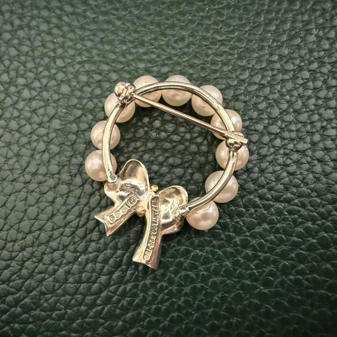 ティファニー925/750アコヤパールリボンリースブローチ　共箱付き