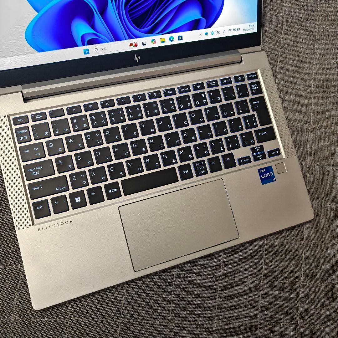 2023年11月 日本製 HP 爆速 13世代i7 16GB 512GB SSD