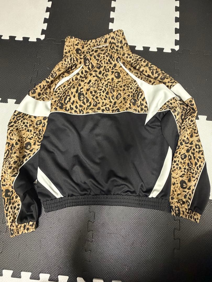 アベイジングエイプ　A BATHING APE ジャケット　極美品