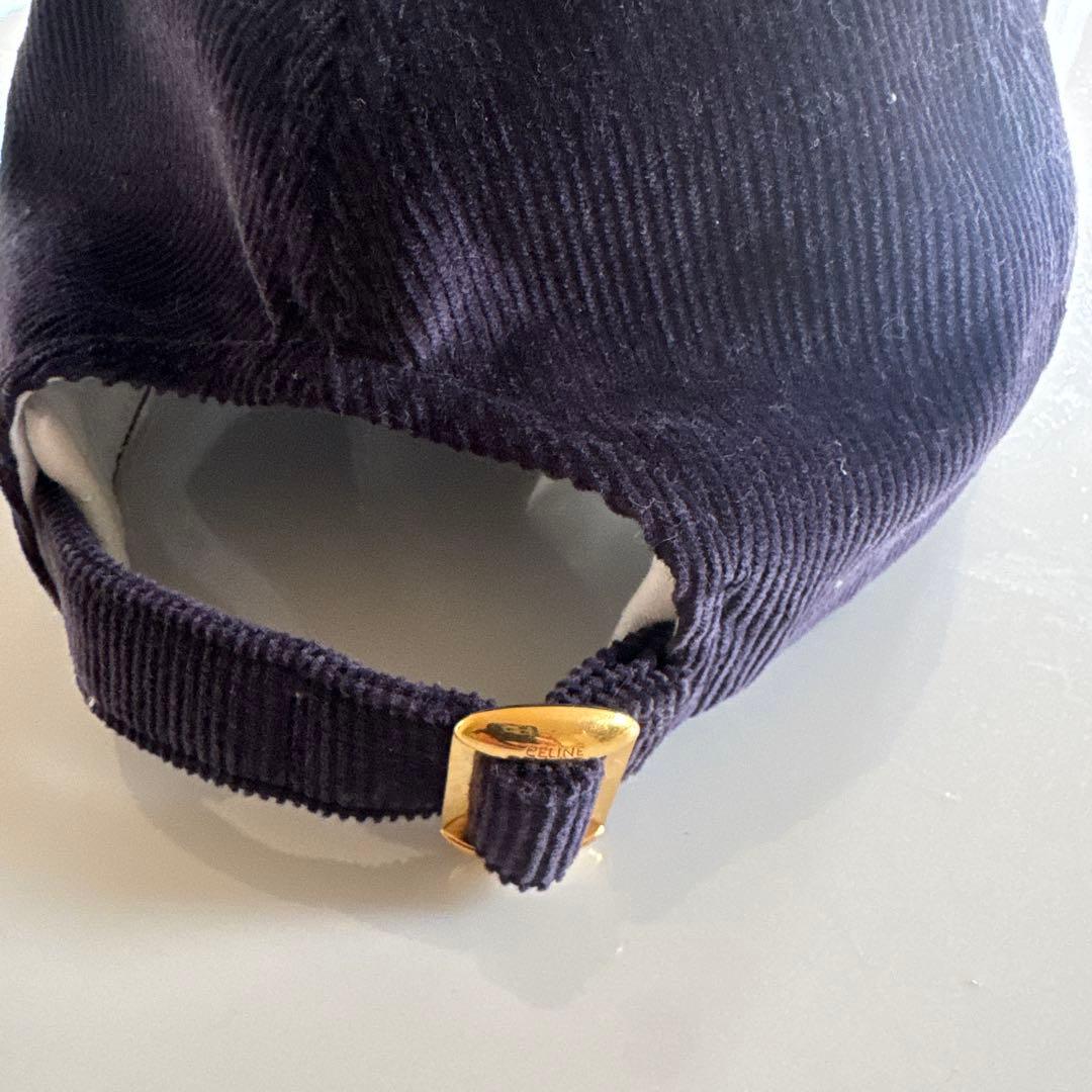 celineネイビー コーデュロイ キャップ
