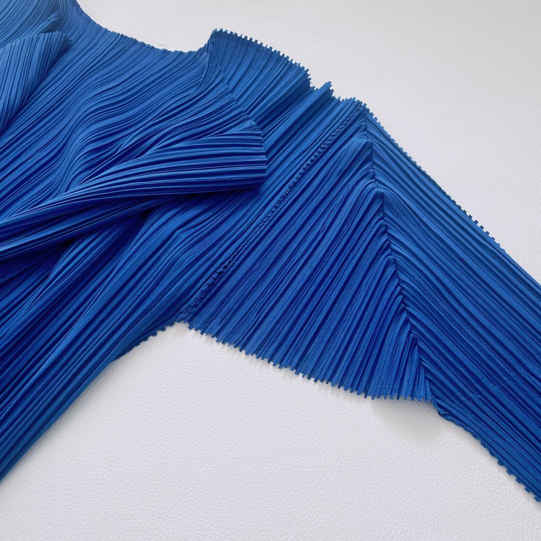 美品✨プリーツプリーズ　ロングカーディガン　羽織り　ノーカラーカーディガン　青