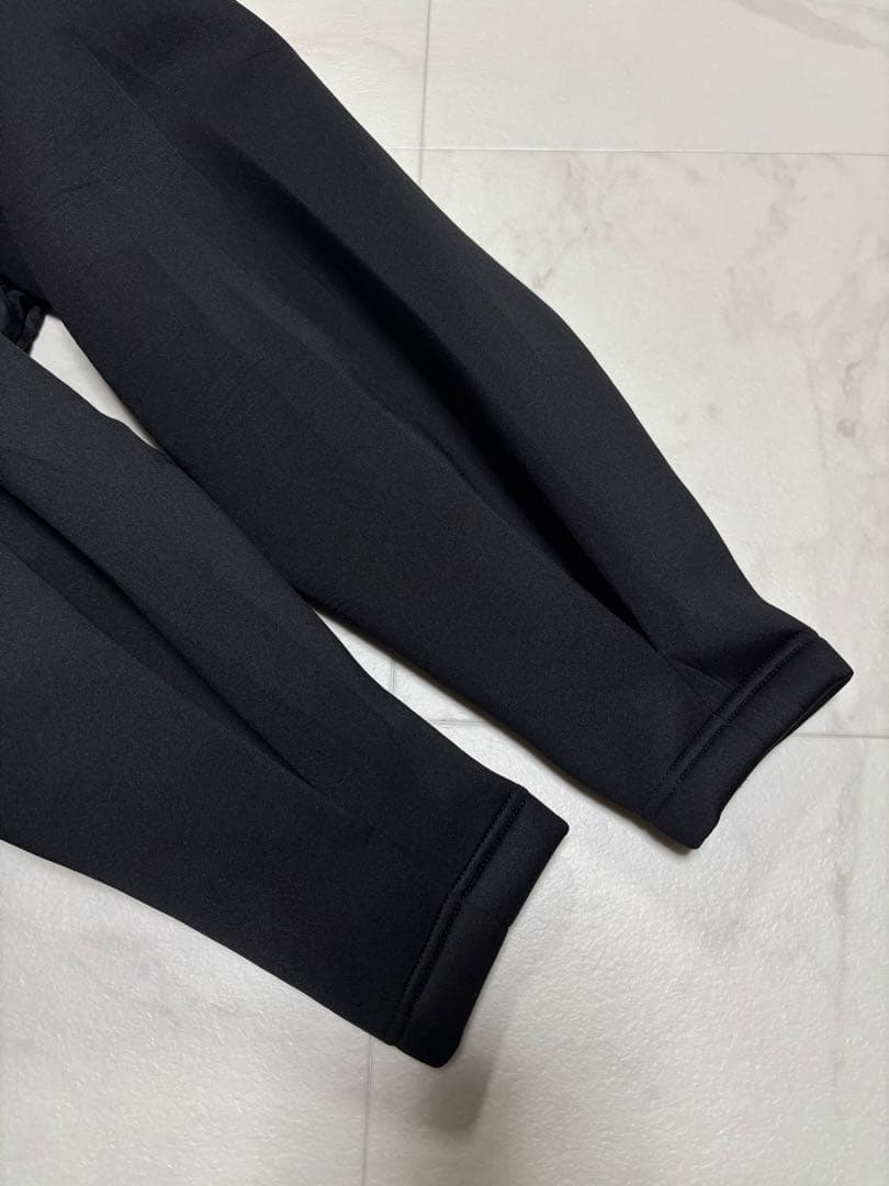 美品　3Lサイズ　ルイルエブティック　ダンボール　ライトダウン　ジャケット　黒