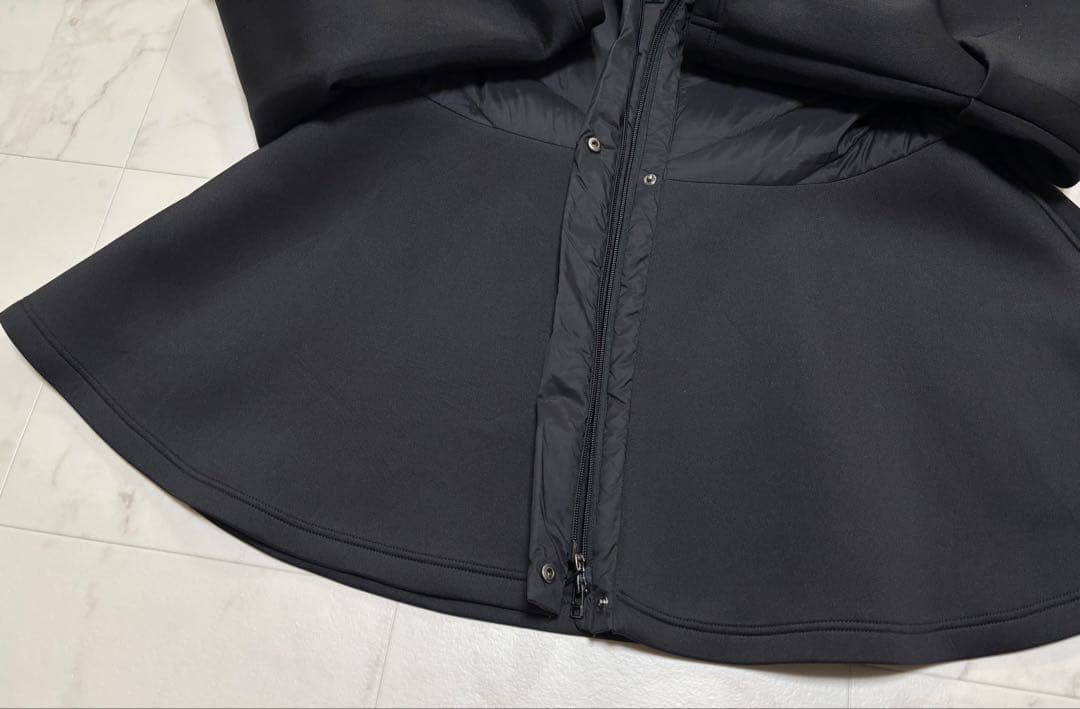 美品　3Lサイズ　ルイルエブティック　ダンボール　ライトダウン　ジャケット　黒