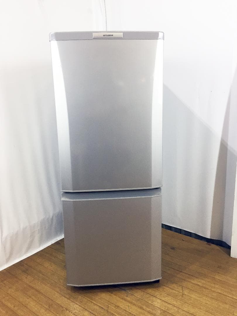 送料無料★三菱 146L 冷蔵庫【MR-P15W-S】