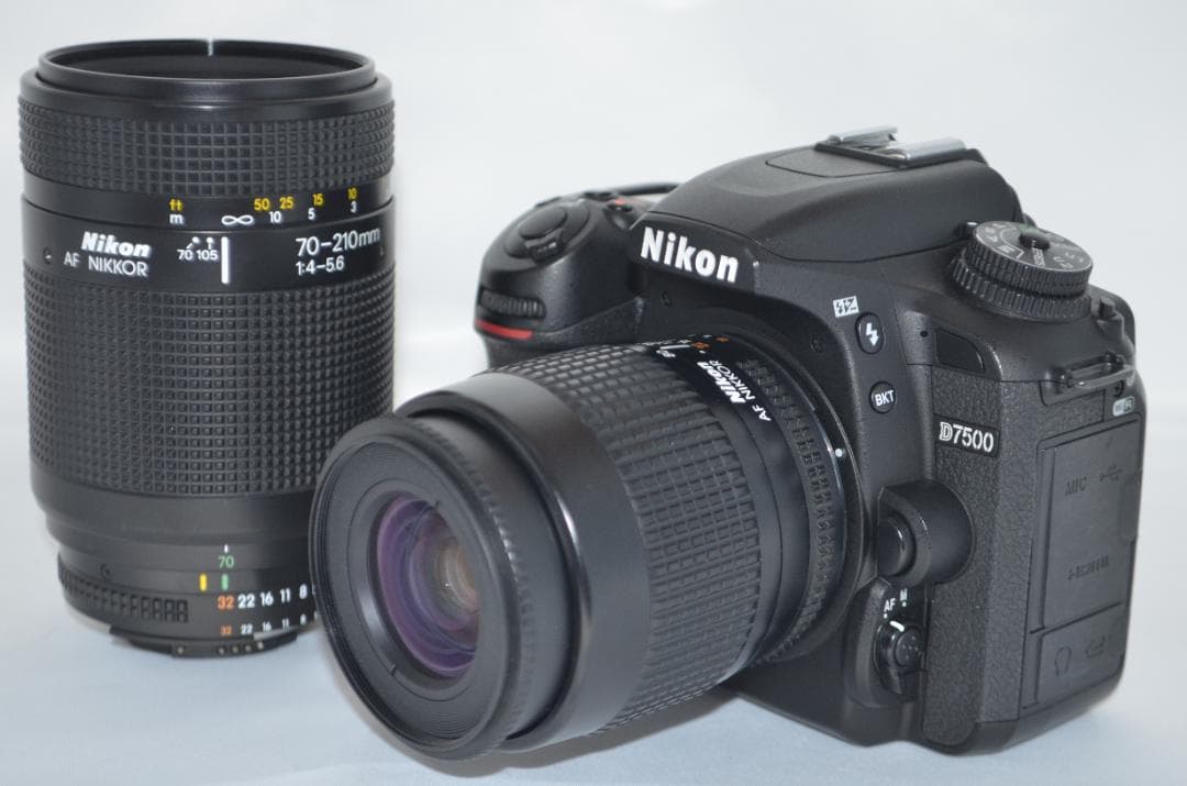 美品 ニコン Nikon D7500☆Wi-Fi搭載＆高速性能☆ダブルレンズ！