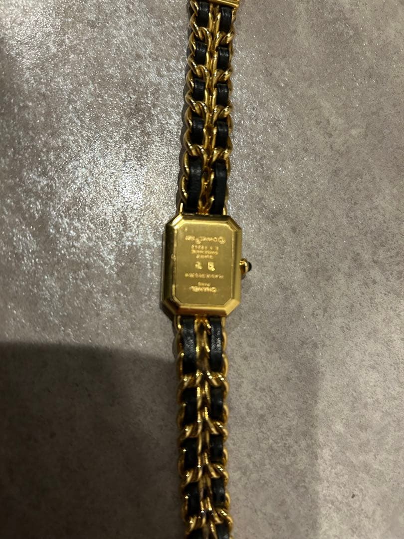 CHANEL 時計　中古