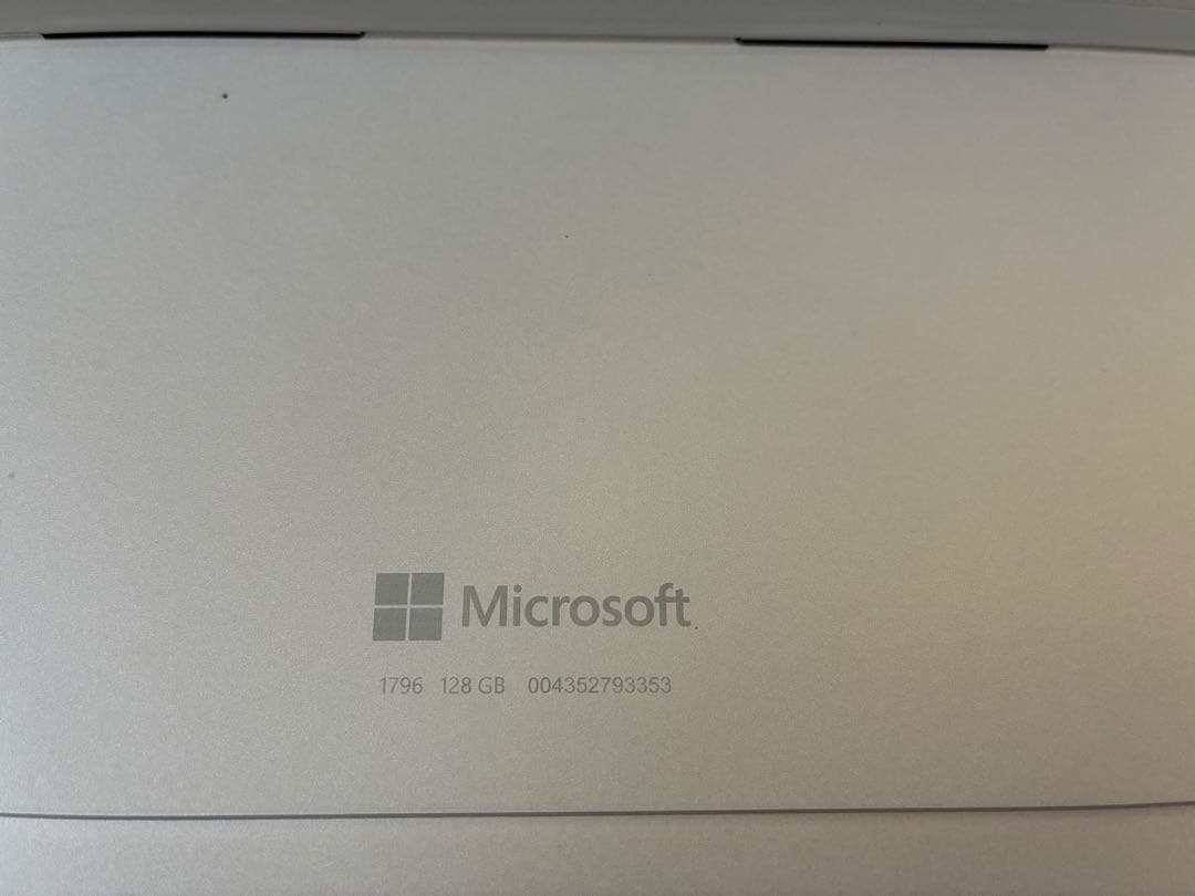 Microsoft Surface Pro6 128GB シルバー