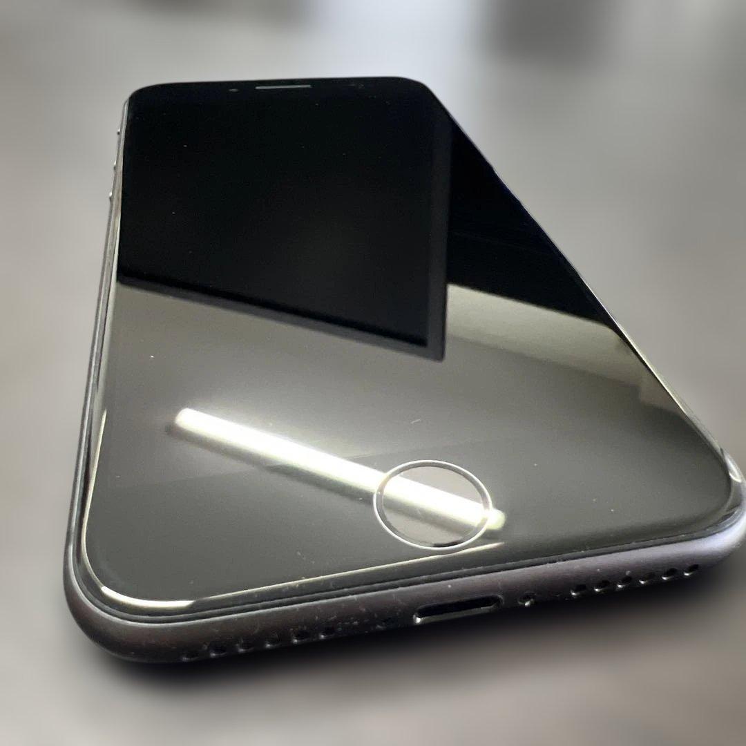 iphone8 256GB SIMフリー　バッテリー72%