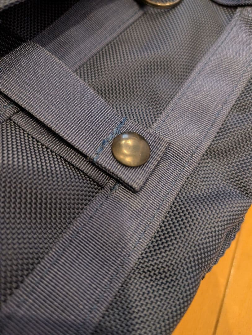 BRIEFING ブリーフィング ビームス別注 メッセンジャーバッグ　ネイビー