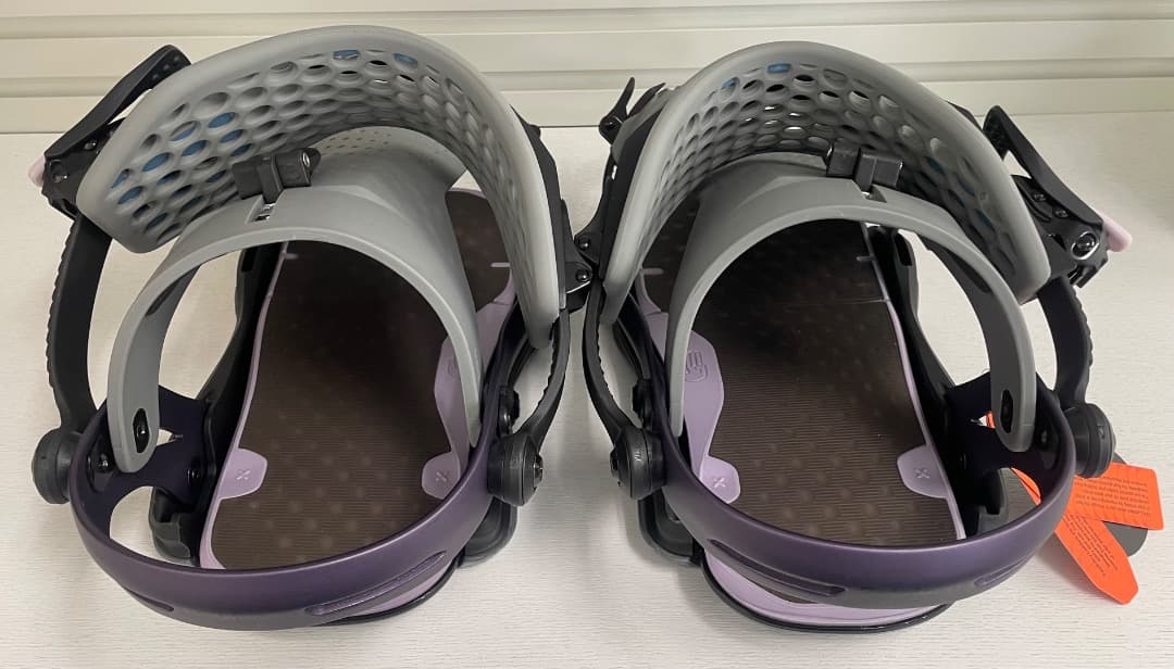 23-24 BATALEON バインディング Astro Plum M/L