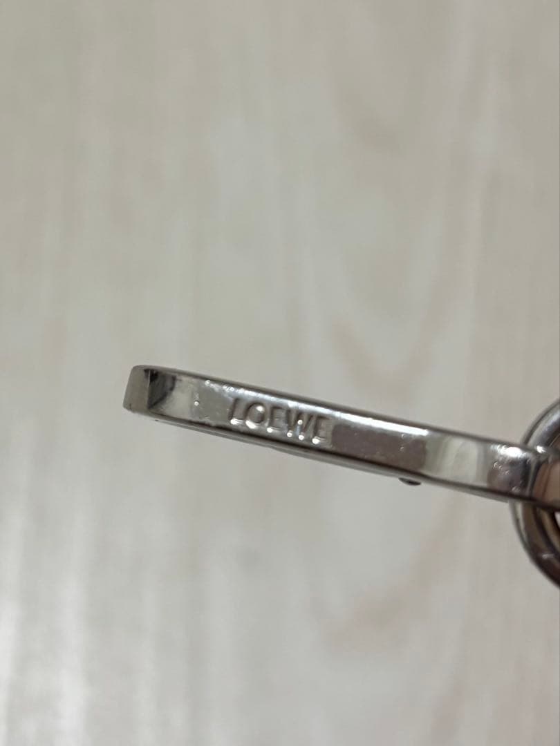 ロエベ LOEWE AirPods pro用ケース