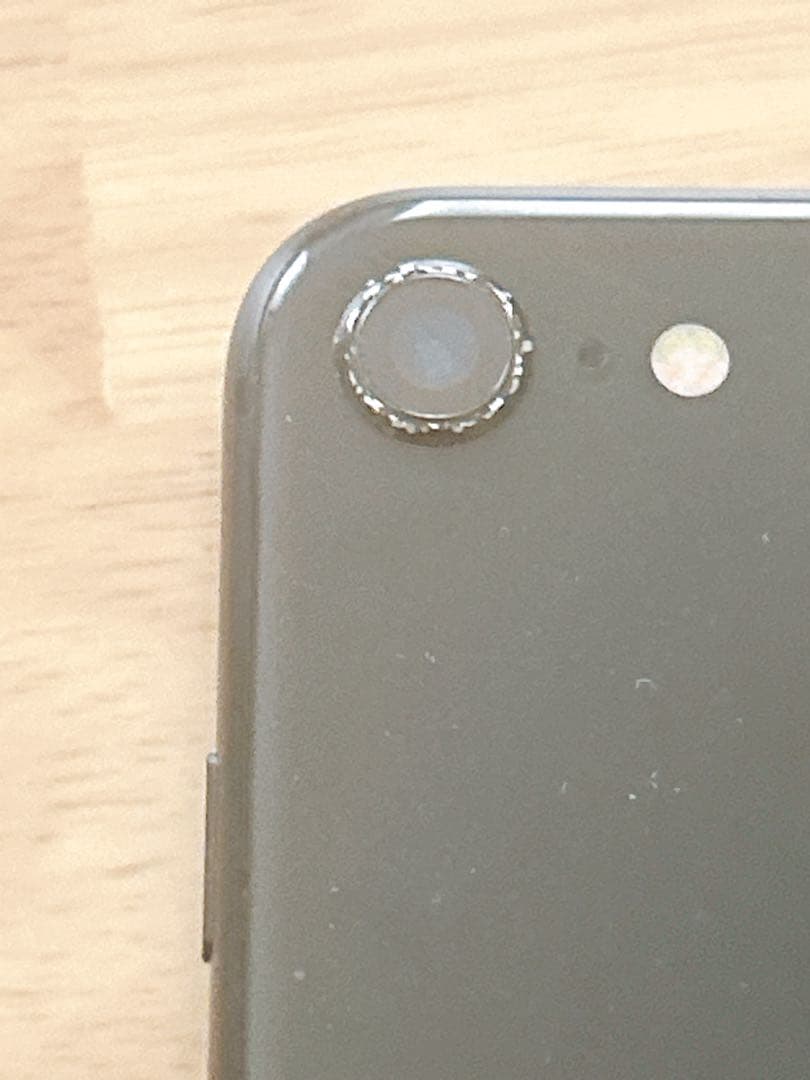 iPhoneSE第2世代 ブラック 本体