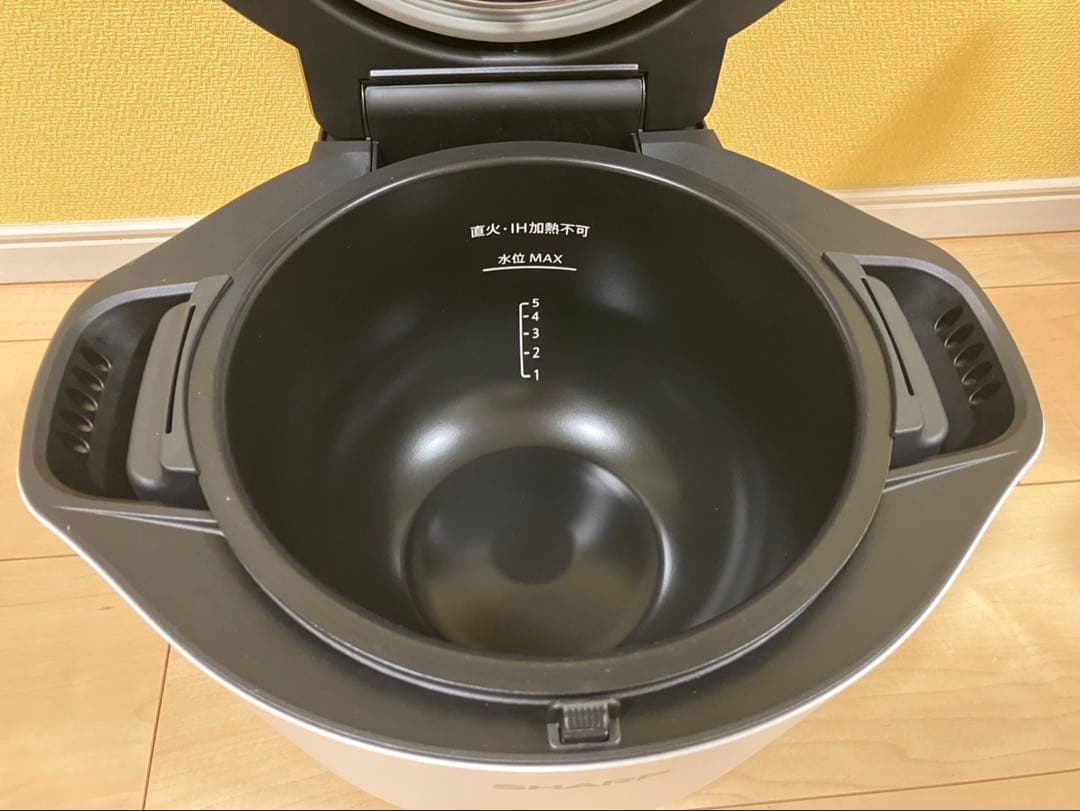 SHARP ヘルシオホットクック KN-HW24G 未使用