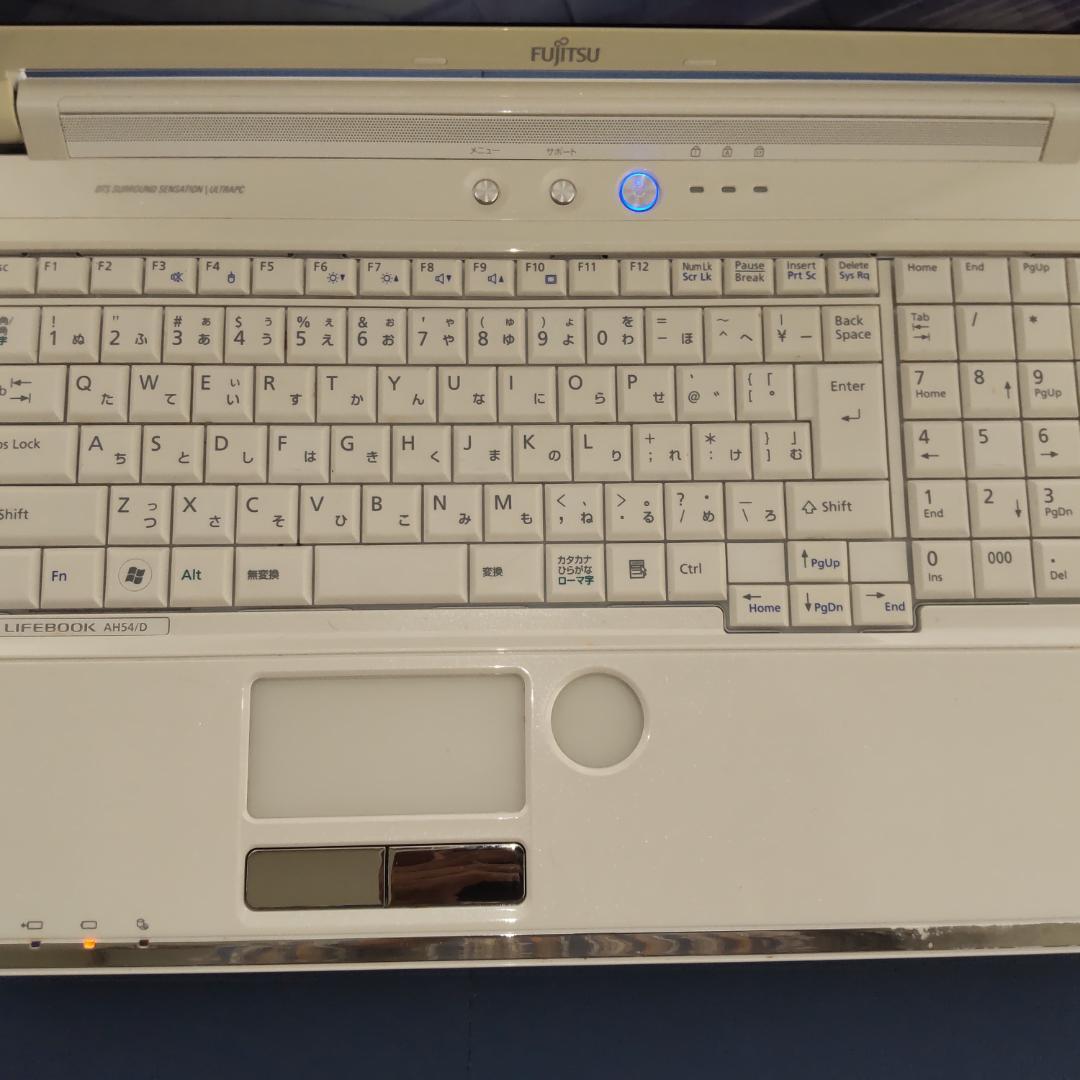 ノートパソコン/富士通/SSD搭載/Windows１１