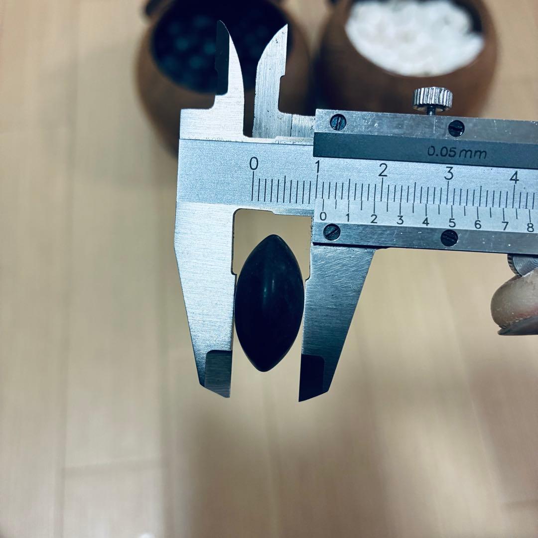 【状態良好】蛤碁石 那智黒碁石　極厚38号〜40号　碁笥　セット