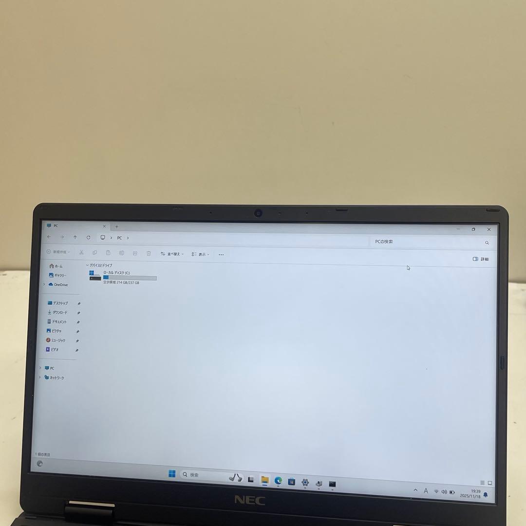 #469 NEC VersaPro VC-6 i5-10210Y Office付