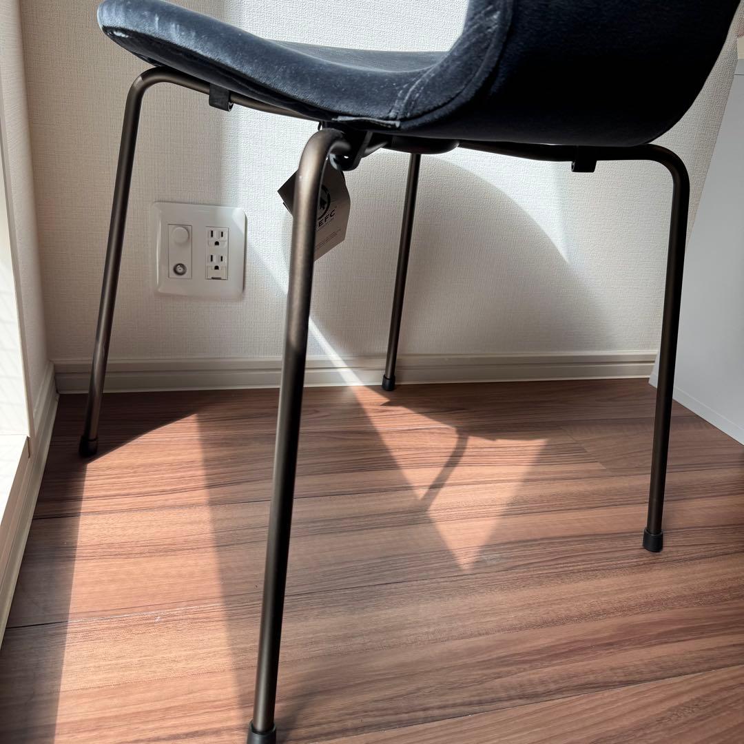 FRITZ HANSEN 椅子 ベルベット