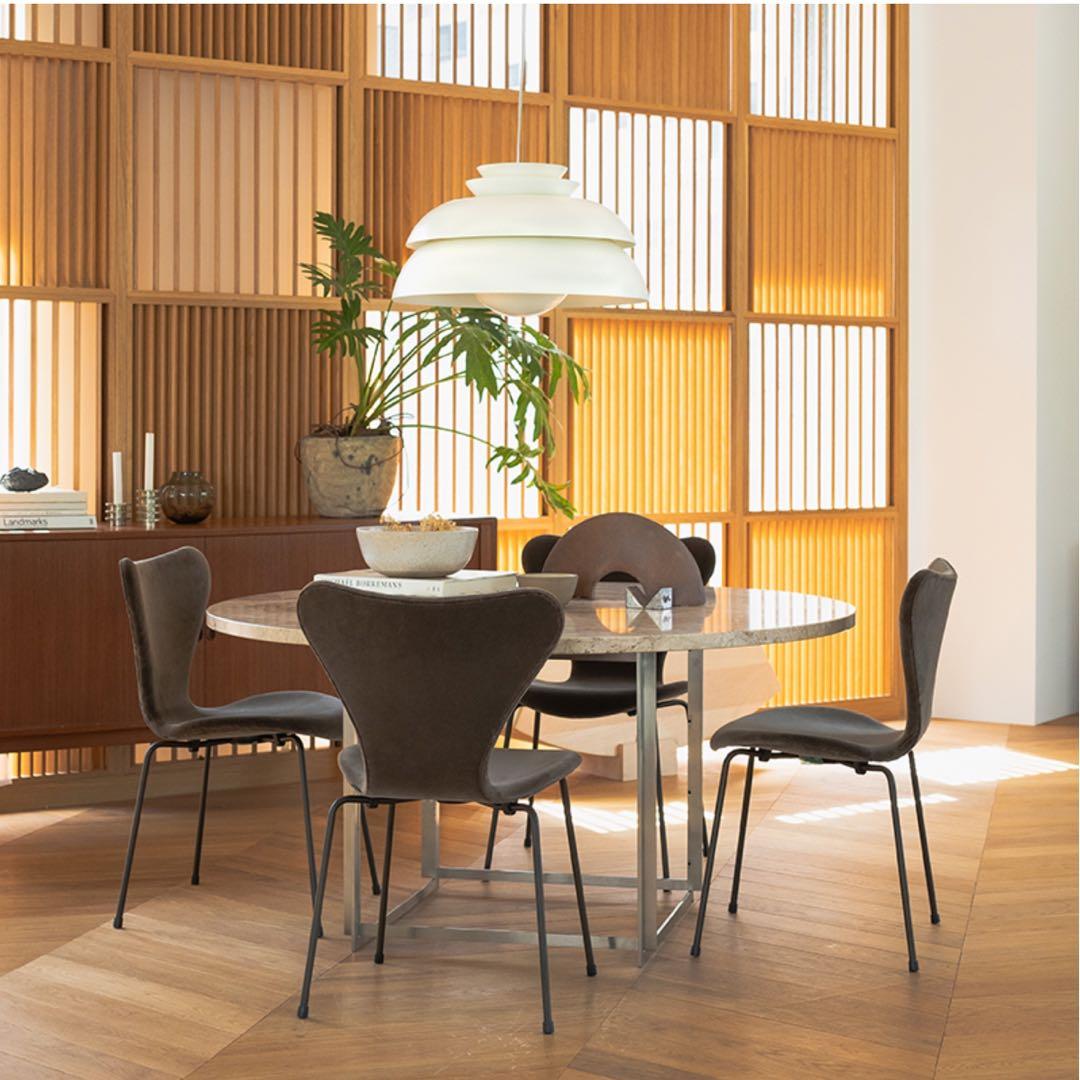 FRITZ HANSEN 椅子 ベルベット