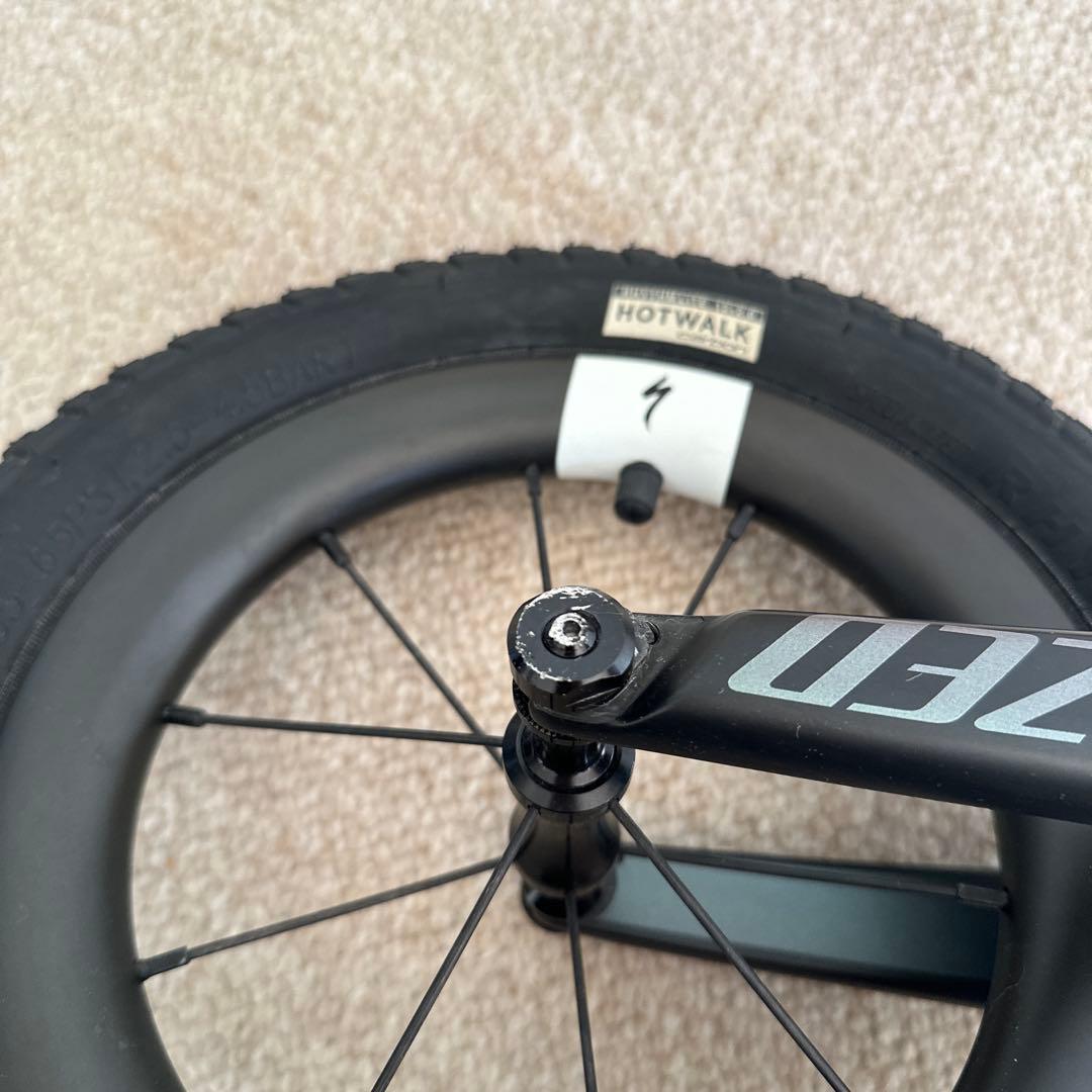 SPECIALIZED HOTWALK CARBON キッズバイク カーボン製
