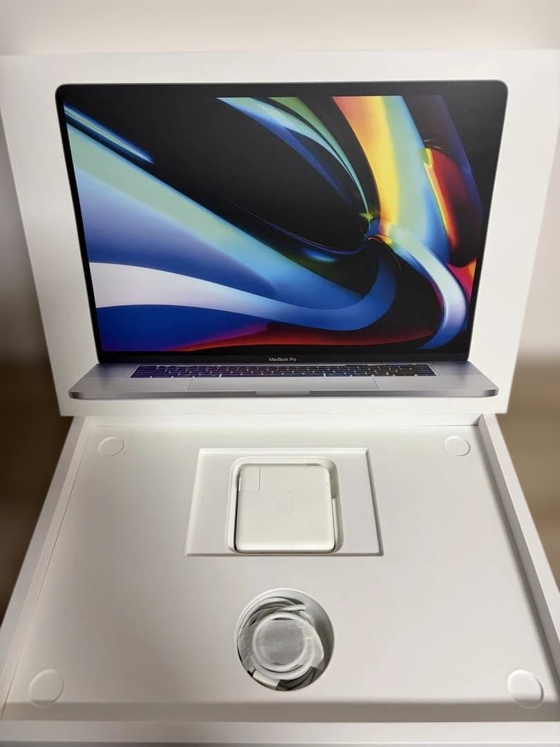 【充放電63回】極美品MacBook Pro 16インチ2019