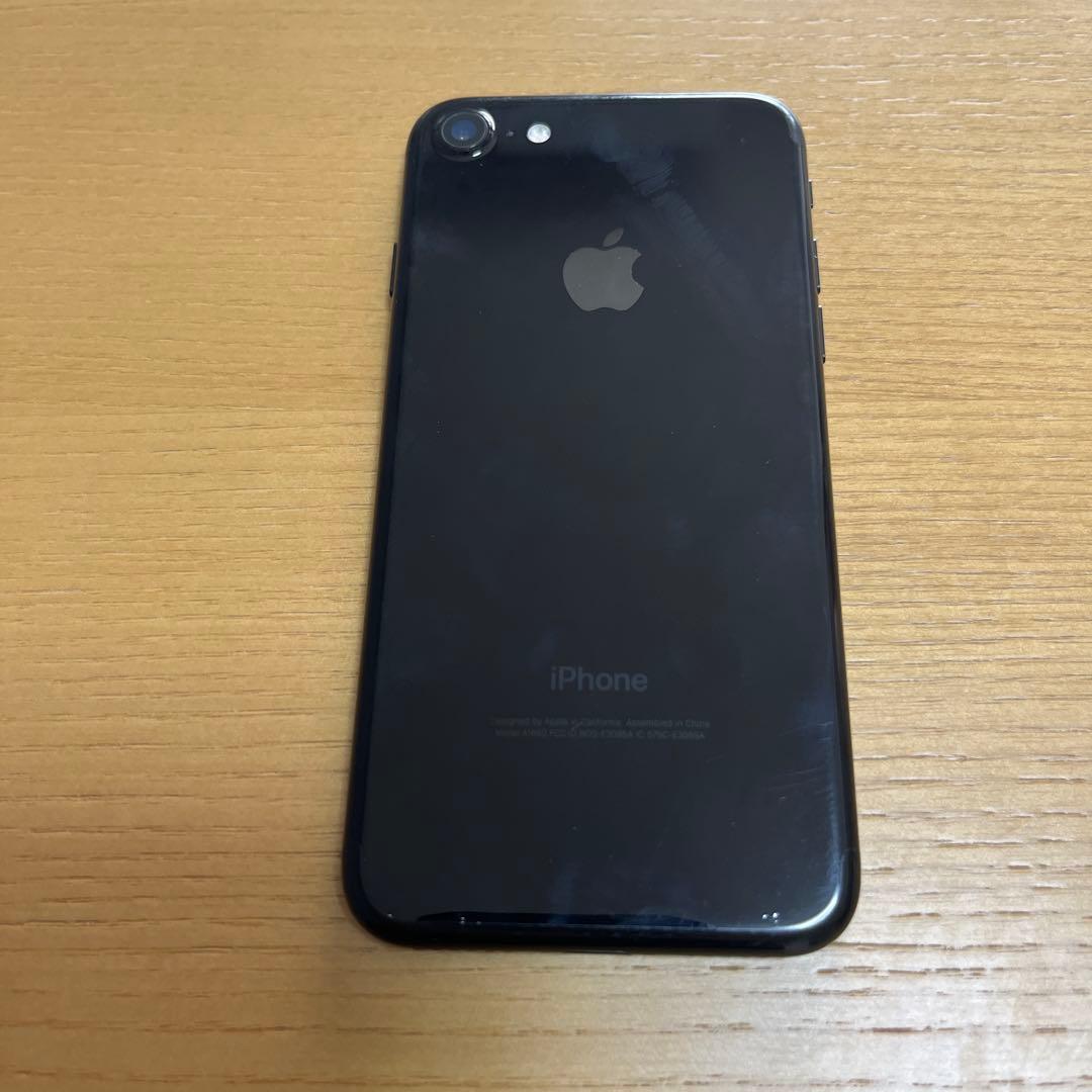 Apple iPhone 7 ブラック 本体　256GB