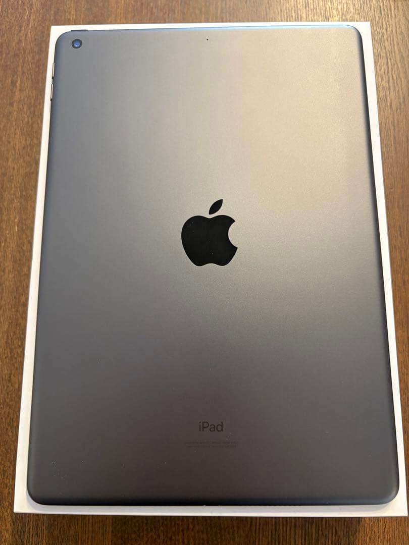 Apple iPad (第9世代) 10.2インチ 64GB WiFiモデル