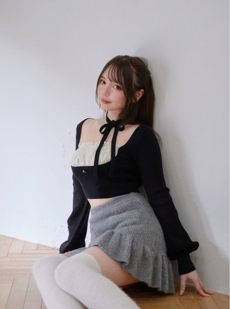 正規品　Andmary Mew frill tops