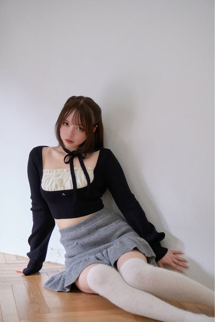 正規品　Andmary Mew frill tops