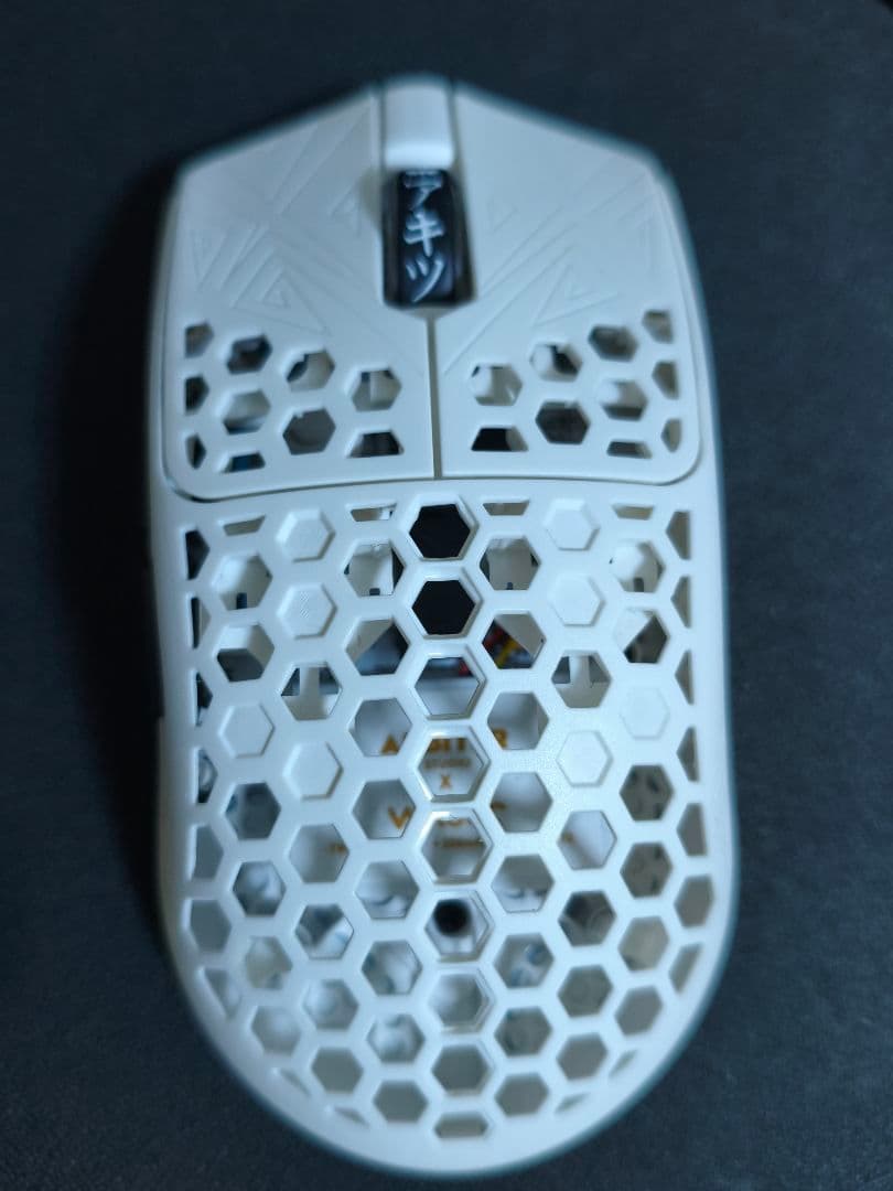 値下げArbiter Studio AKITSU MEDIUM ホワイト