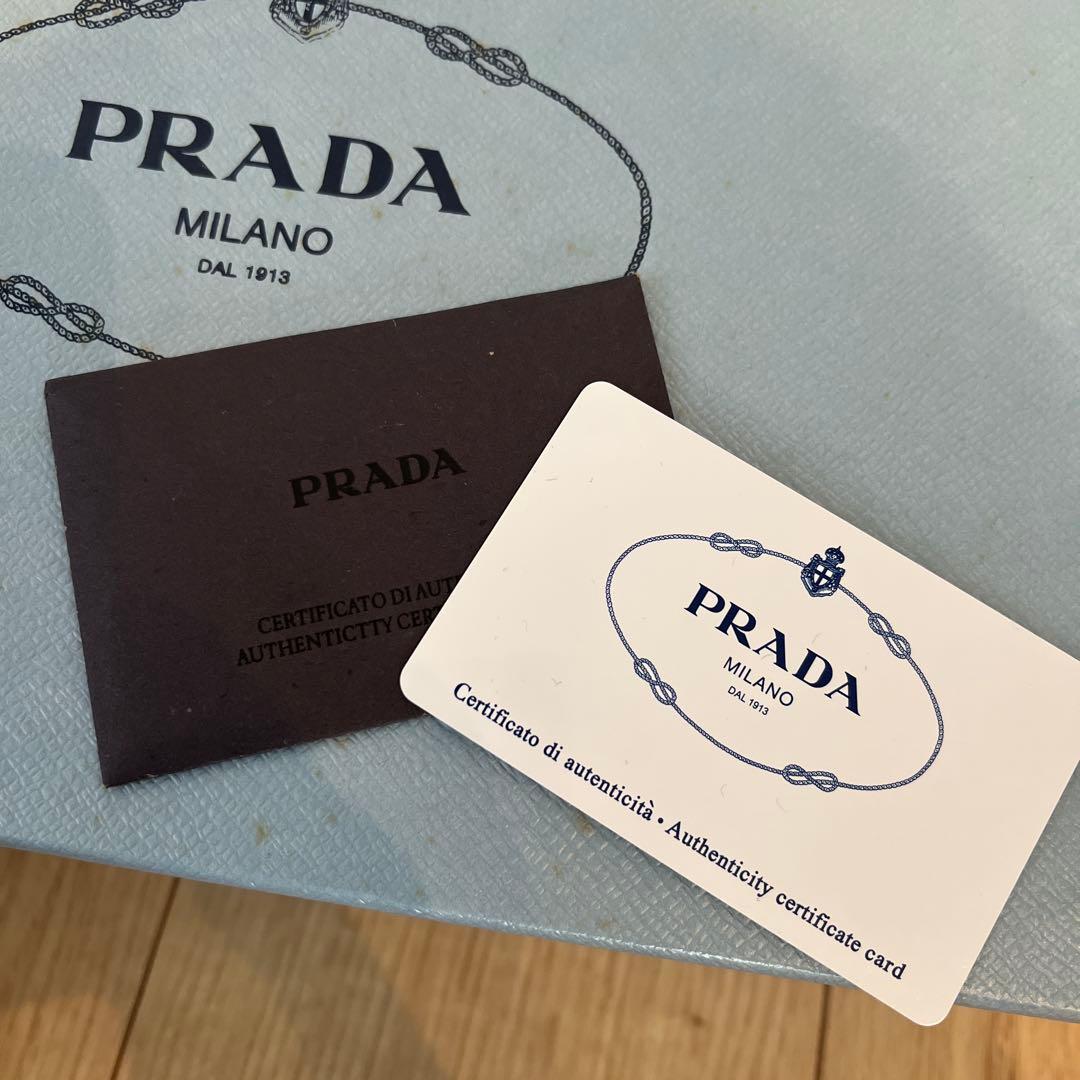 【美品】PRADA Re-Nylon ロゴキャップ