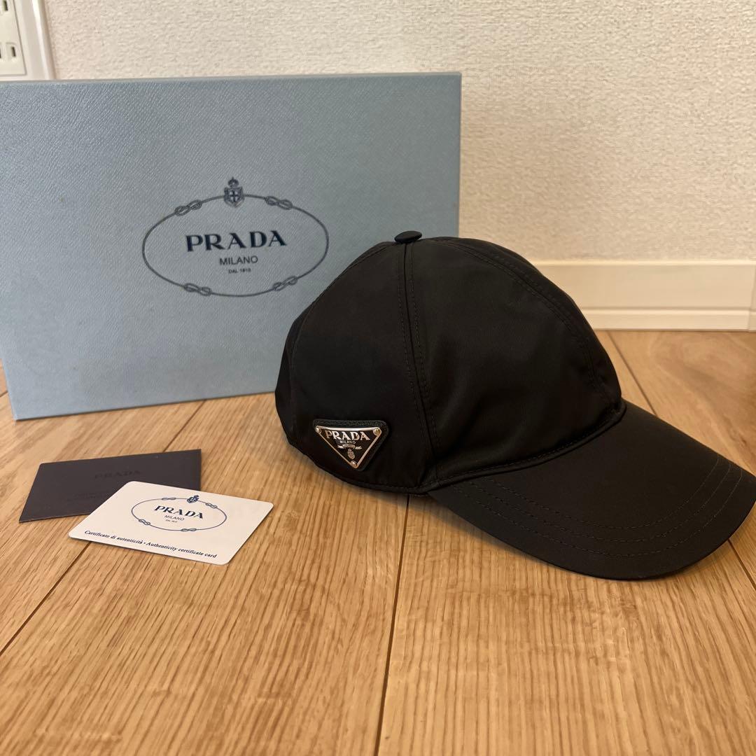 【美品】PRADA Re-Nylon ロゴキャップ